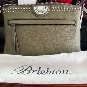Brighton Olive Leather Jessie Crossbody Bag, NWT, Retails $325.  Gorgeous Bag!